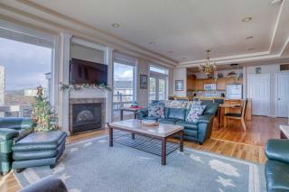 Arbor House - Yachats - 1