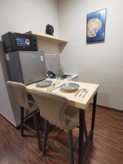 K AVENUE B17 studio - 2