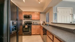 Remodeled 1 Bdrm Condo in North Scottsdale - Scottsdale - 2