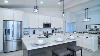 Beautiful 5-Bdrm Vacation Home WHeated Pool - Scottsdale - 9