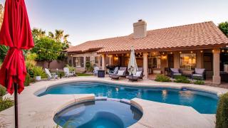 Luxury N. Scottsdale Home wPrivate Oasis Yard - Phoenix - 5