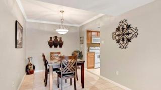 Poolside 2 Bdrm Condo Prime Scottsdale Location - Scottsdale - 8