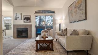 Beautiful 3 Bdrm Scottsdale Condo wGarage - Scottsdale - 7