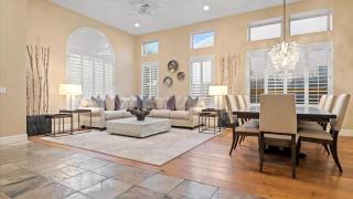 Massive North Scottsdale 6 bdrm w Oasis Backyard - Phoenix - 3