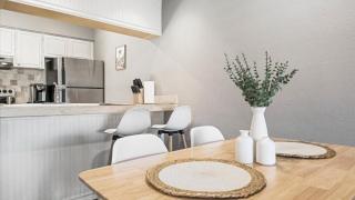Beautiful 2-Bdrm 2-Bath in Old Town Scottsdale - Scottsdale - 1