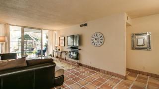 Charming 1-Bdrm Condo steps to Old Town Scottsdale - Scottsdale - 4