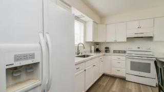 Remodeled 2 Bdrm w Yard in Old Town Scottsdale - 1