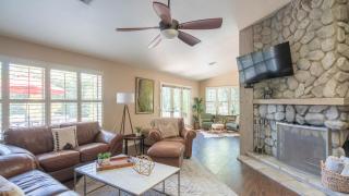 Scottsdale Gem wPool in Private and Serene Yard - Scottsdale - 3