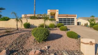 Spectacular Hilltop Home wResort Like Backyard - Fountain Hills - 3