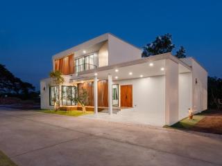 บ้านพูลวิลล่าหนองคาย Lyntara - Nong Khai - 0