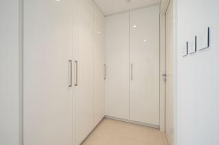 SmartStay at Downtown Views - Best Burj Khalifa View - Brand New Luxury Apartments - 2