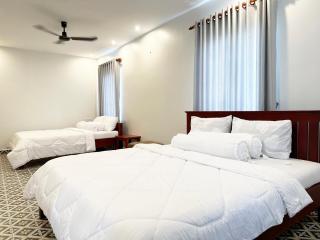 Eco Inn - Phumĭ Réach Born - 2