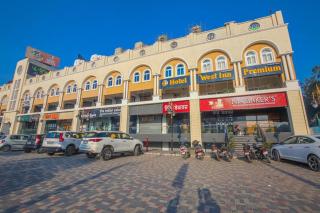 Hotel West Inn Premium - Kharar - 2