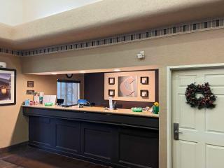 Comfort Suites Peoria Sports Complex - Peoria - 8