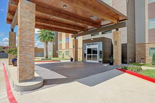 Ramada by Wyndham Houston Westchase - 0