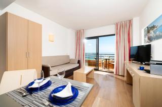 Almirall Apartaments - 6