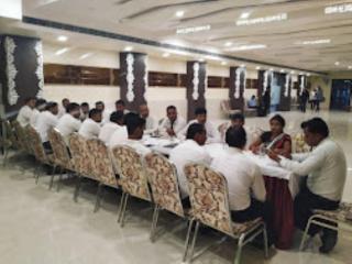 Hotel Radiance Courtyard,Varanasi - Varanasi - 5
