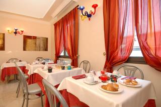 Hotel Ambasciata Venice - Atika & Atif - Mestre - 4