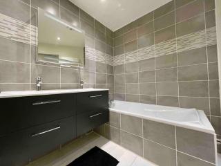 Appartement 9 personnes / 2 Parkings privés - Besançon - 6