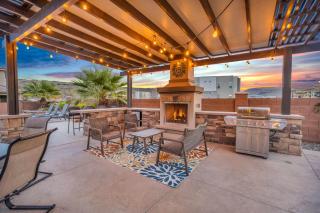 Zion Poolhouse home - Washington - 9