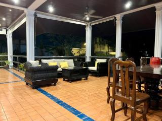 Talay Naiharn Villa - Rawai Beach - 4