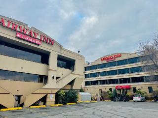 Airway Inn - Queens - 9