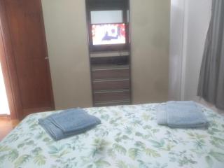 Apartamento ótima localização, prédio sem elevador - Teresópolis - 1