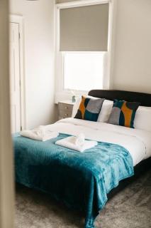 Central 4-bed House, 10 min Walk to Sights - Bath - 1