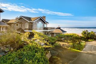 Above the Beach MCA#652A - Manzanita - 0