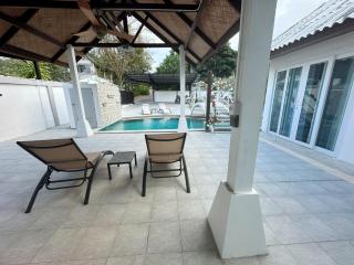 Pheonix Golf Pool Resort Villa - Ban Huai Yai - 7