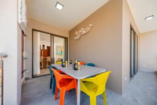 High end, luxury and cosy holiday apartment with pool and close to the beach - 2