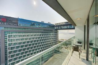 Seven Palm 1 Bed with Rooftop Infinity Pool - Dubai - 0