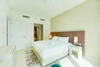Seven Palm 1 Bed with Rooftop Infinity Pool - Dubai - 5