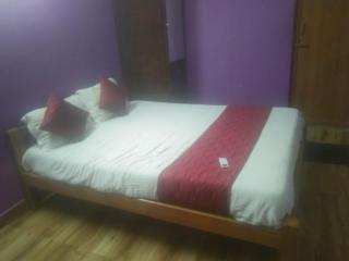 Sri Sekars Rooms - Villianur - 5