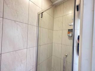 Modern Haven in Dudley with Free Parking! - Birmingham - 2