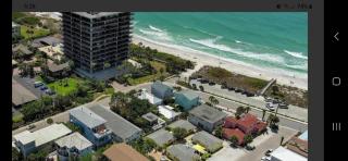 Beachside chillin - 4