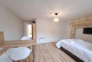 Studio - Centre Ville - Terrasse - Agen - 3