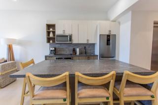 New Luxurious Oceanfront 2 Bedroom Condo with Stunning Views - Ensenada Blanca - 6