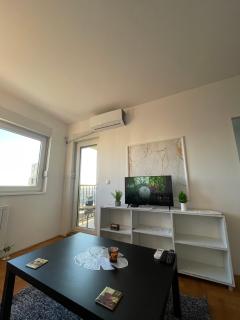 LV Apartments - Belgrado - 9