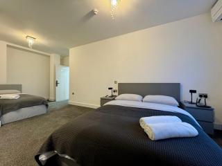 Seafarers Stays - Southampton - 1