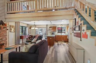 Tranquil Getaway in the Pines! w/Fire Pit & Grill! - Indian Pine - 4