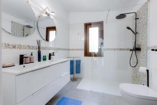 CASA NINI - Apart para 6 com AC e a 100 m da praia Mónica Isabel - 2