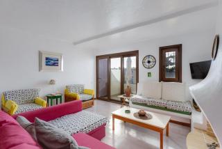 CASA NINI - Apart para 6 com AC e a 100 m da praia Mónica Isabel - 8