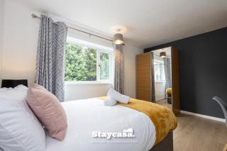 Spacious Cosy Cove with Large Driveway and Garden - 5