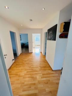 Beautiful Apartment I 19 Beds I Parking I Fast WiFi - 6