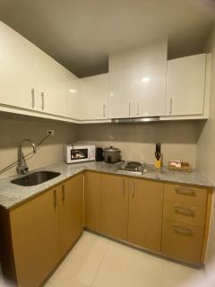 Uptown Parksuites - 9