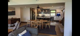 Whitney Bay House on CHQ Lake - 1