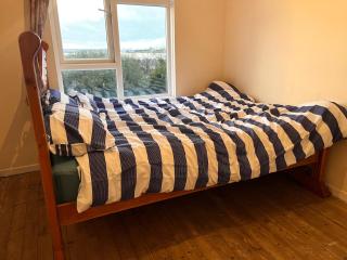 A place to stay - Purfleet - 2