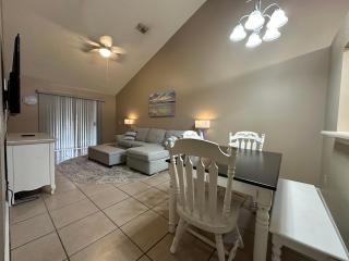 Saint Mary's Comfortable Stay - - 9