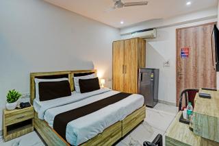 Townhouse Akshay Hotel - 9